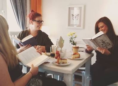 13720602_1053578394711842_600465414_o