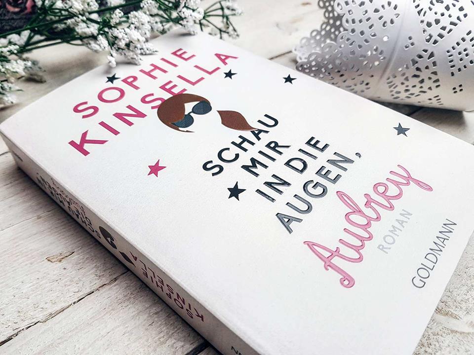 Kurzrezension: Sophie Kinsella – Schau mir in die Augen,&nbsp;Audrey