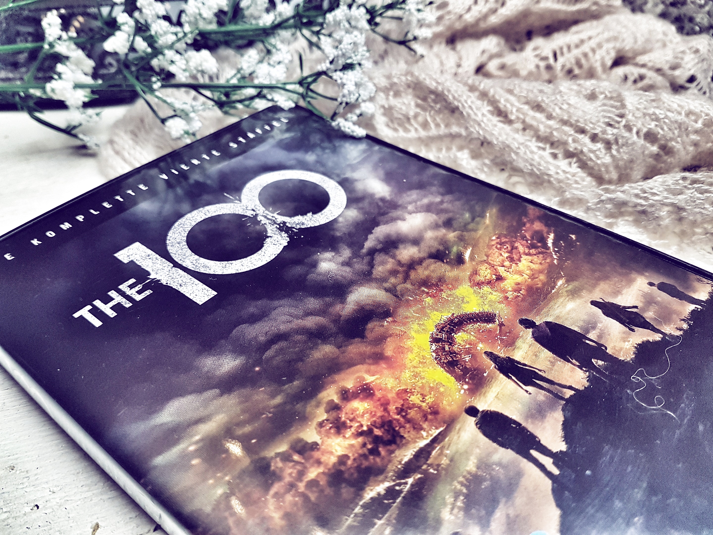 The 100 Staffel 4.jpg