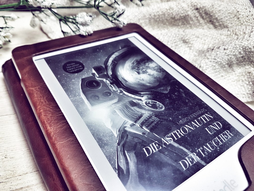 Kurzrezension: Mercy Ferrars – Die Astronautin und der&nbsp;Taucher