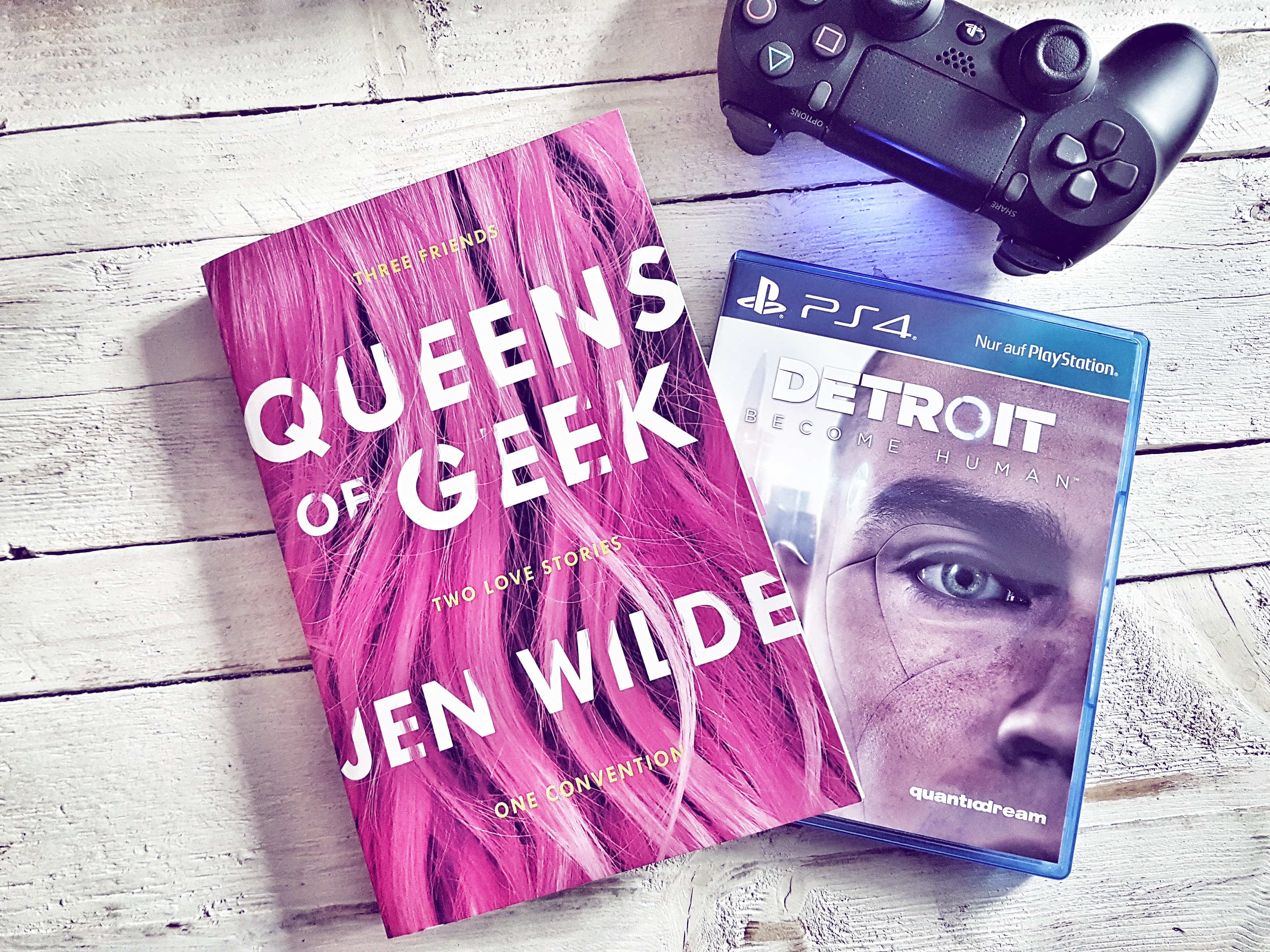 Queens of Geek Detroit Become Human