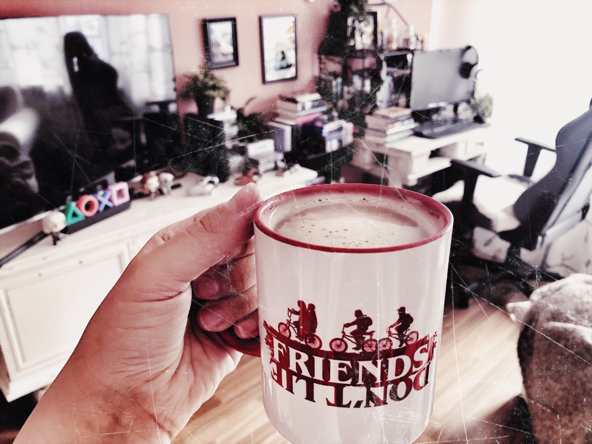 Stranger Things Tasse